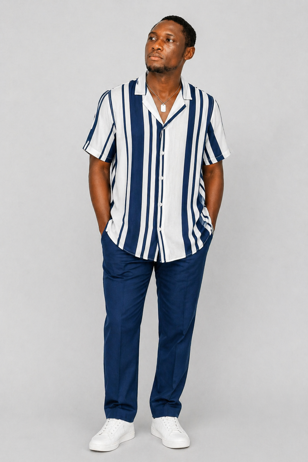 Chemise hawaïenne à rayures verticales